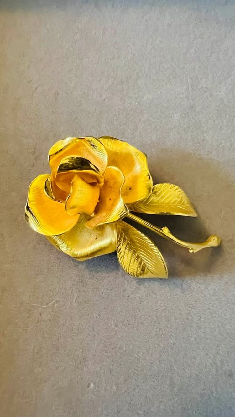 Vintage Cerrito Gold-Tone Rose Brooch